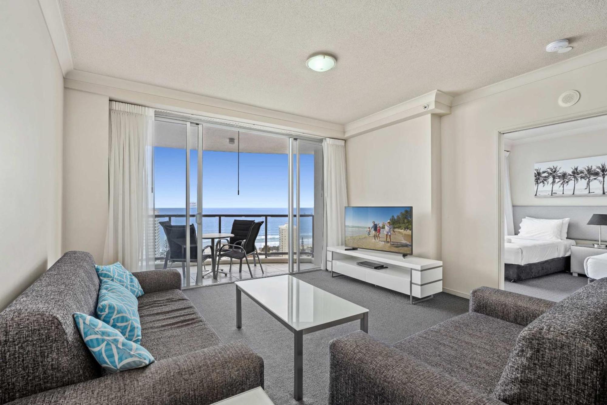 Chevron Renaissance - Hr Surfers Paradise 골드코스트 객실 사진